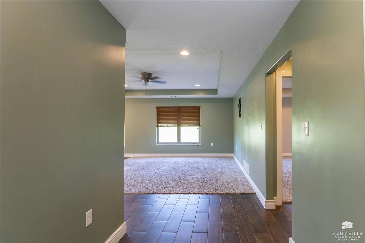 St. George, KS 66535,118 Prairie Meadow DR