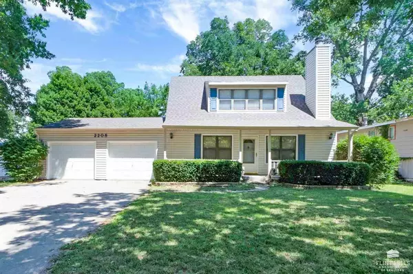 Manhattan, KS 66502,2208 Lawrence RD