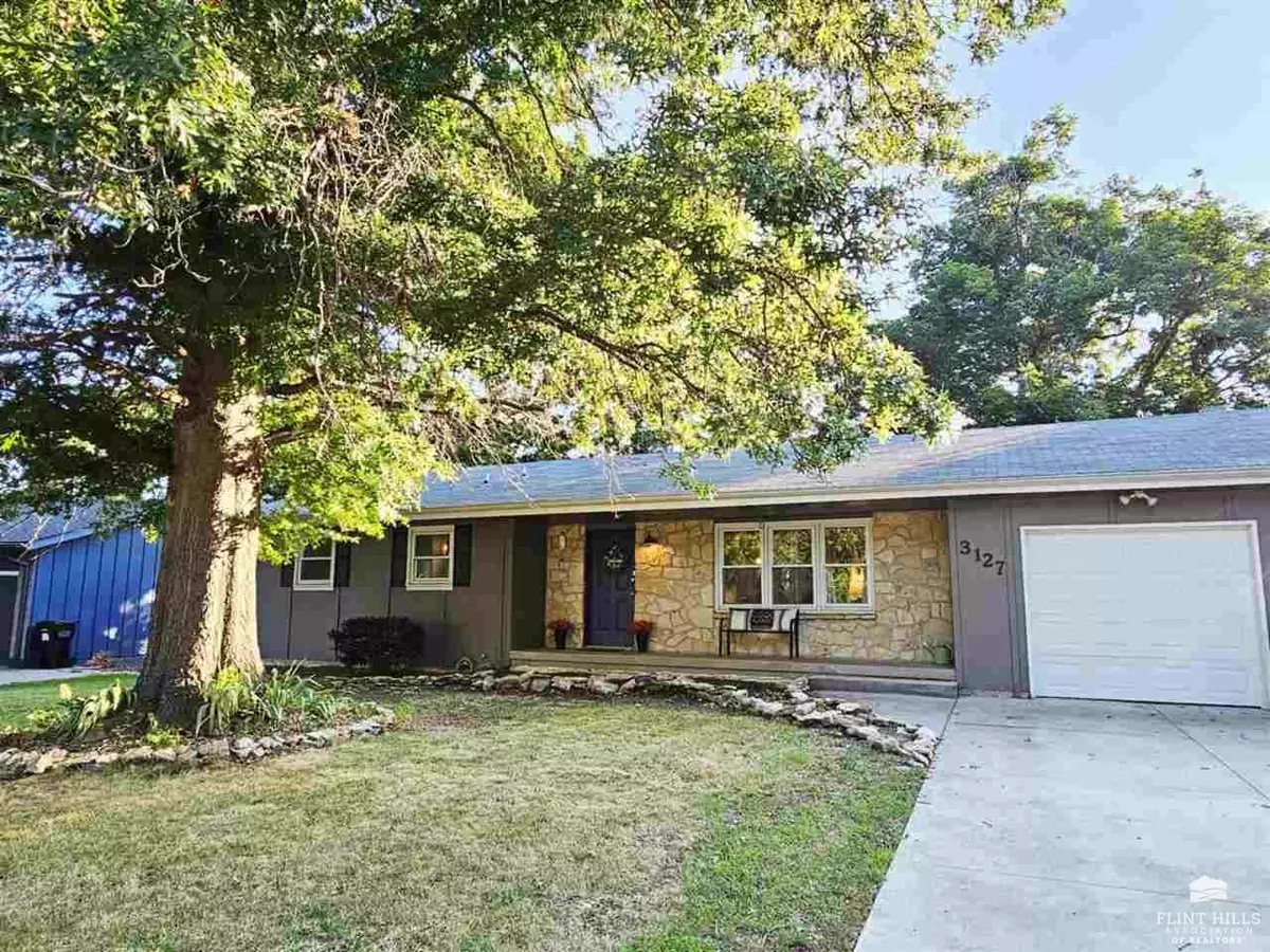 Manhattan, KS 66502,3127 Ella LN