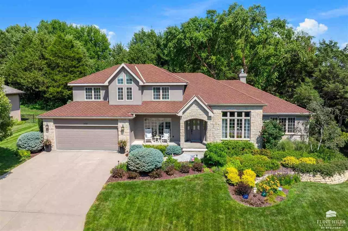 Manhattan, KS 66503,1108 Morgan LN