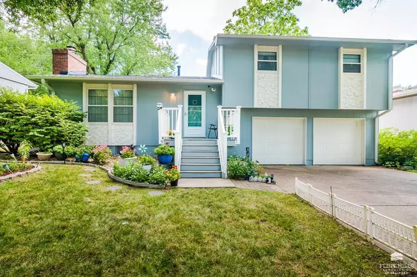 1328 Overlook, Manhattan, KS 66503