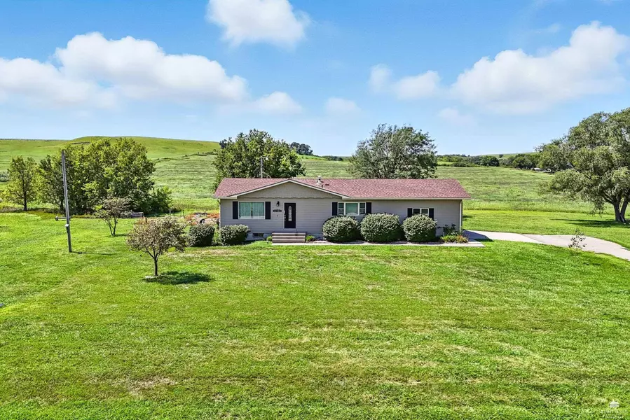 12586 Clarks Creek RD, Junction City, KS 66441