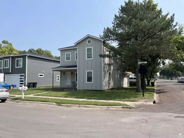 St. Marys, KS 66536,212 S 6th ST