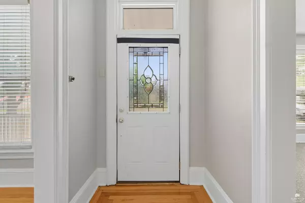 Junction City, KS 66441,124 S Jefferson ST