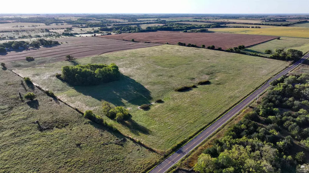 00000 S K-57 HWY, Dwight, KS 66849