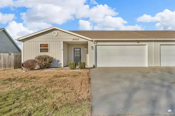 3002 Brookville DR, Manhattan, KS 66502