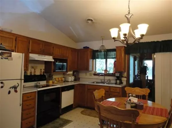 St. George, KS 66535,209 Oakview Dr.