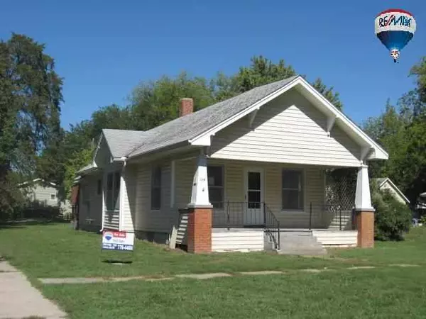 228 W. Conn, Council Grove, KS 66846