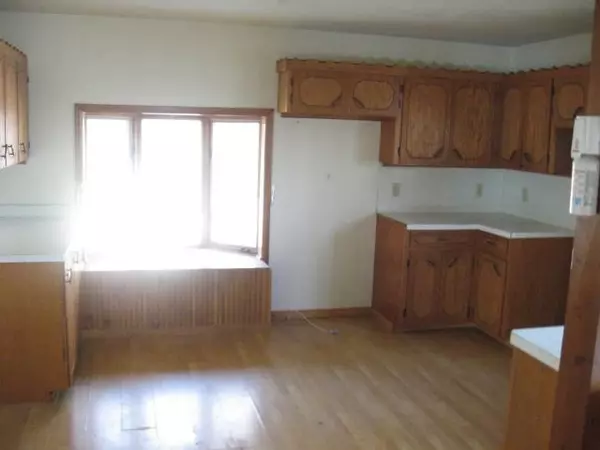 Miltonvale, KS 67466,312 W 1st St.