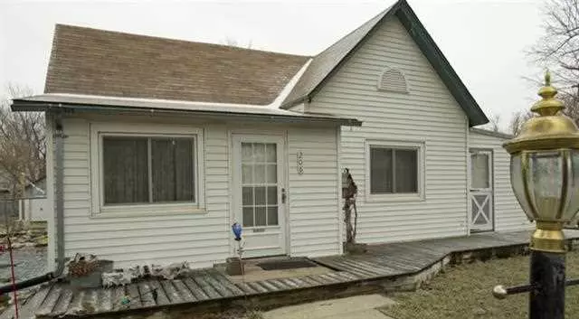 208 S Nevada, Leonardville, KS 66449