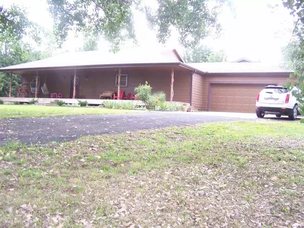 Milford, KS 66514,7122 Rockwood DR
