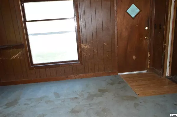 Wetmore, KS 66550,404 Section Line RD