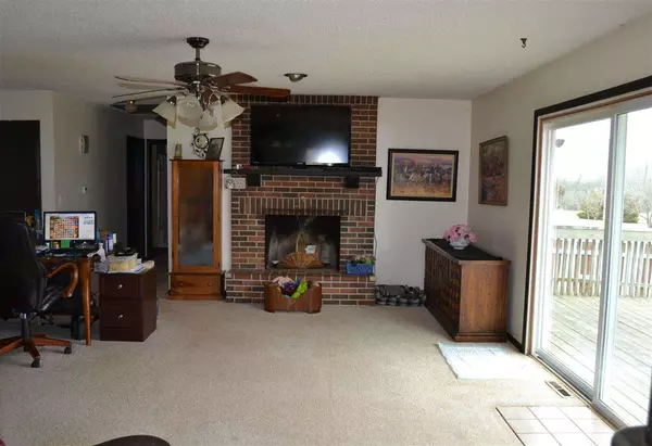 Ozawkie, KS 66070,Address not disclosed