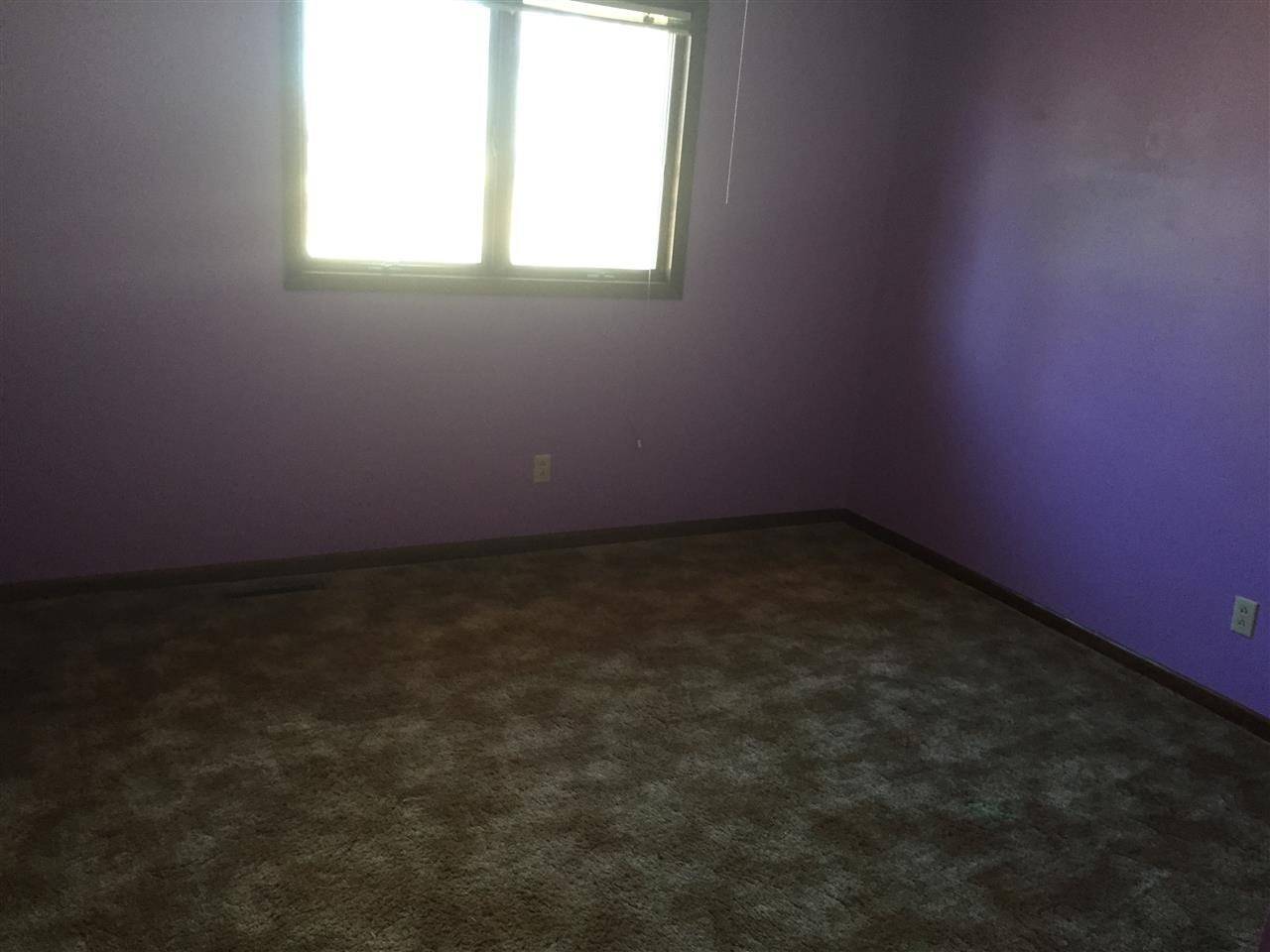 Wakefield, KS 67487,103 7th ST