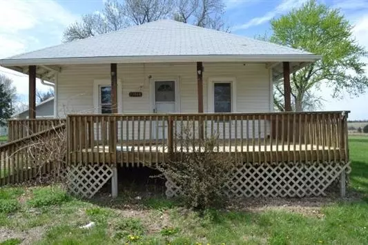 13048 Harveyville RD, Harveyville, KS 66431