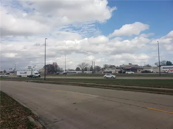 Effingham, IL 62401,1st Lot S of 1502 Hampton DR