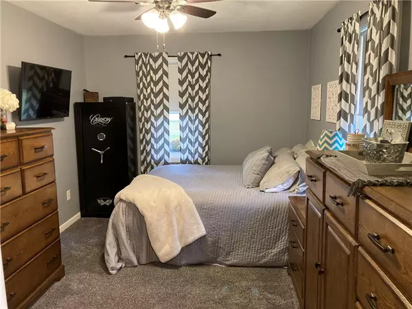 Rossville, IL 60963,312 Thompson ST