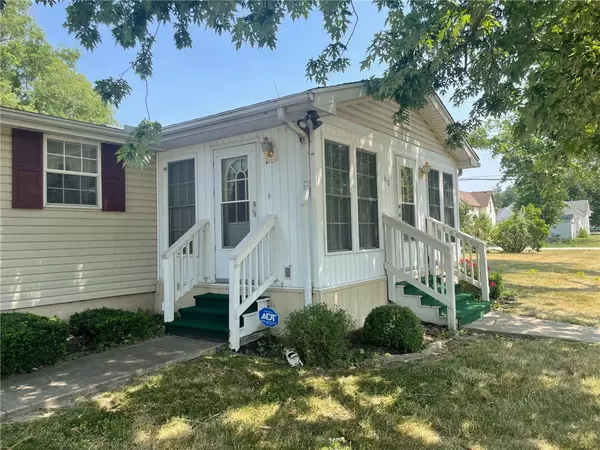 Hoopeston, IL 60942,610 S Third AVE