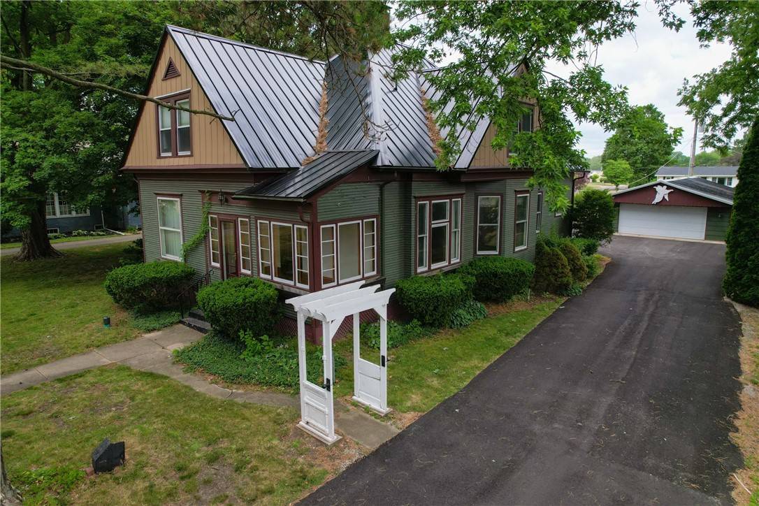 Catlin, IL 61817,403 W Vermilion ST