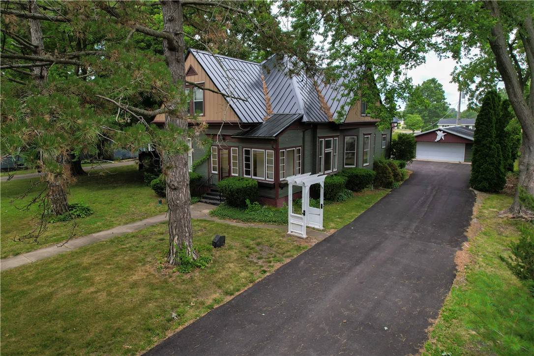 Catlin, IL 61817,403 W Vermilion ST