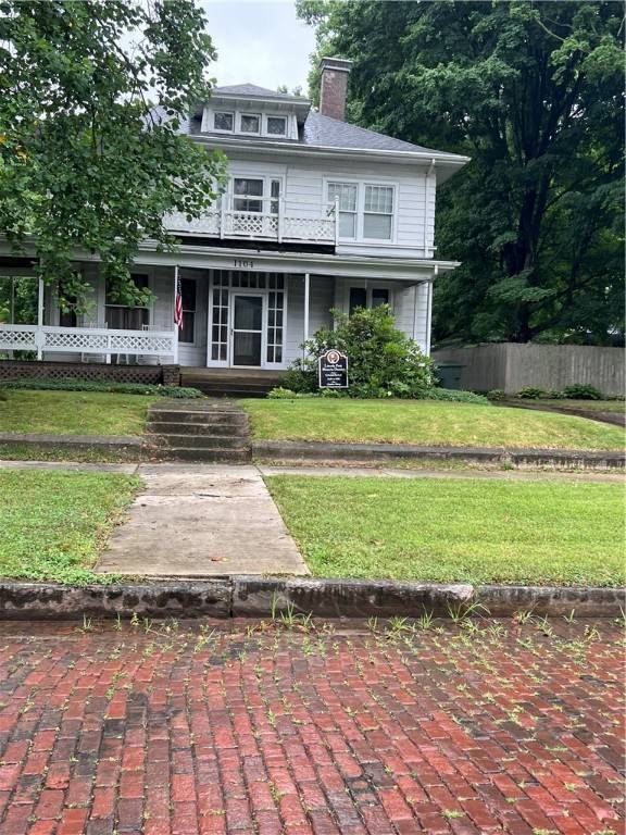 1104 Sherman ST, Danville, IL 61832