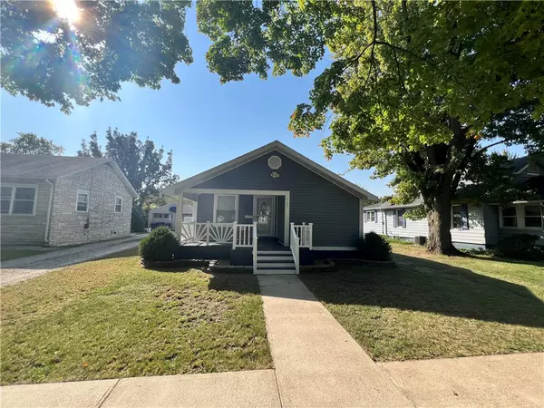 Hoopeston, IL 60942,513 W Washington ST