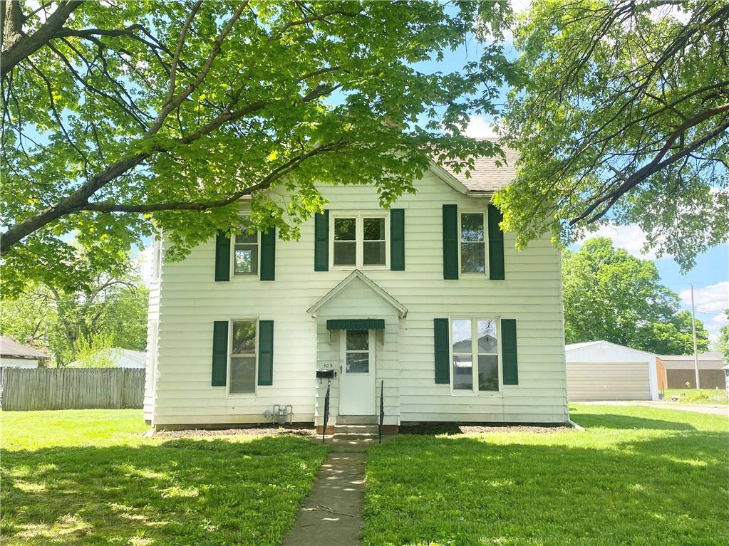 305 N Poplar ST, Assumption, IL 62510