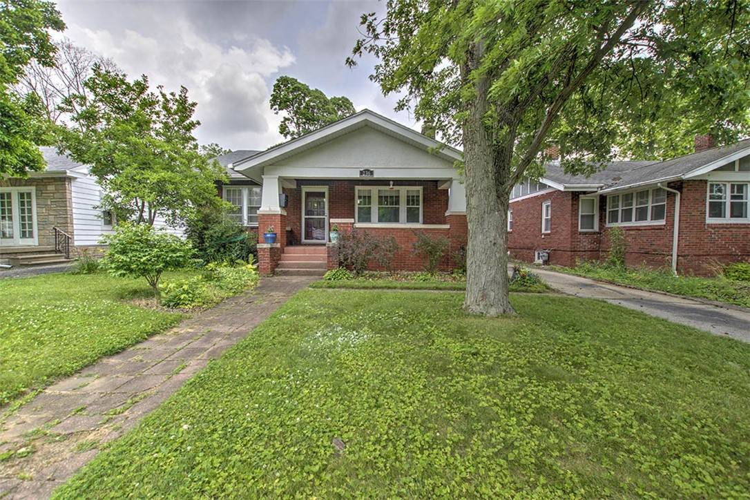 236 N Dennis AVE, Decatur, IL 62522