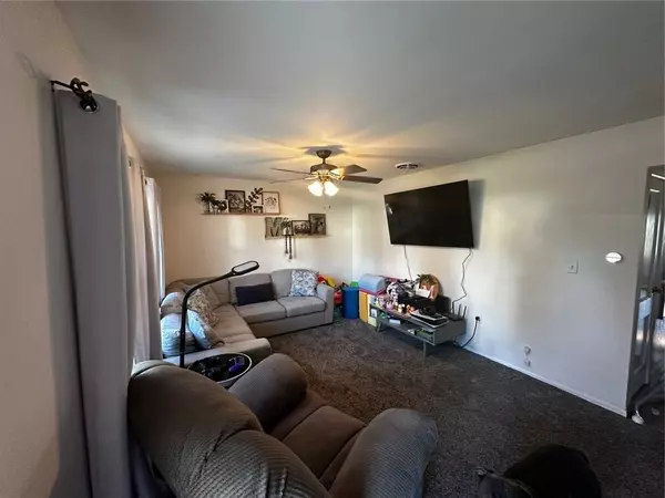 Blue Mound, IL 62513,321 W North ST