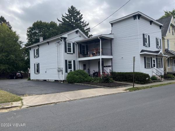 906 PENN ST, Williamsport, PA 17701