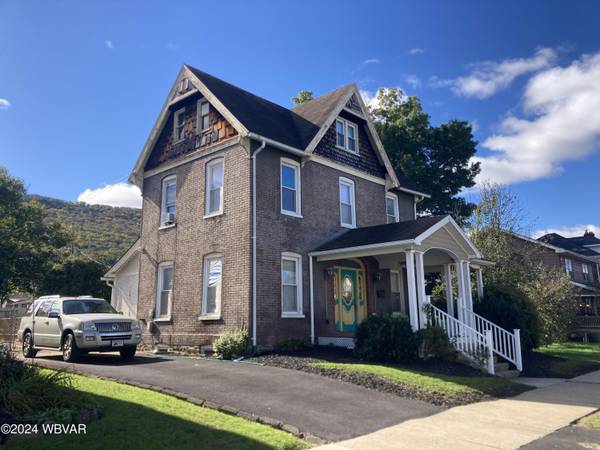 415 W CENTRAL AVE, S. Williamsport, PA 17702