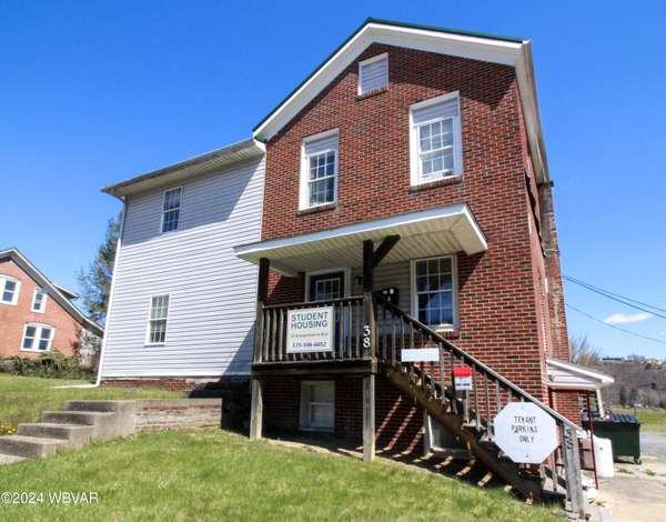 38 SUSQUEHANNA AVE, Lock Haven, PA 17745