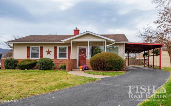 1509 E HILLS CRES, Williamsport, PA 17701