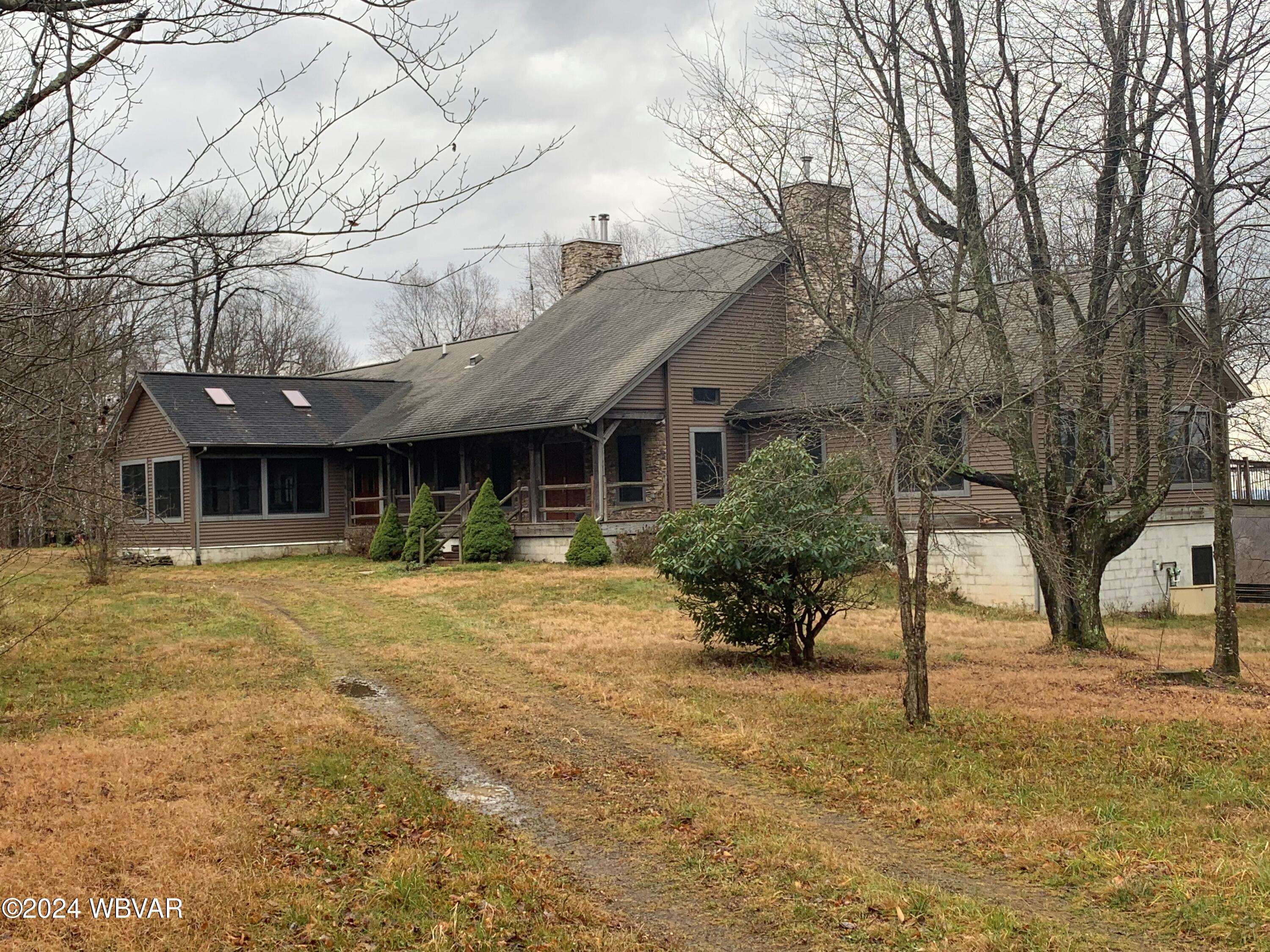 76 HIGHLANDS LN, Roaring Branch, PA 17765