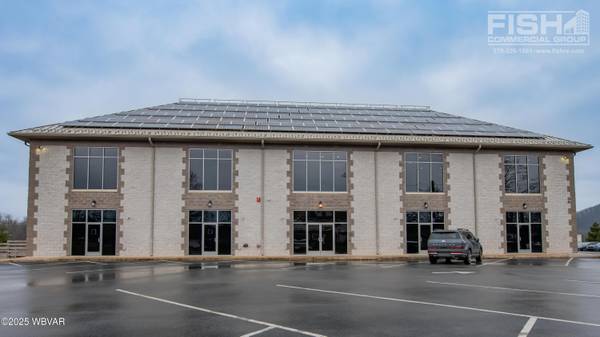 635 N LOYALSOCK AVE, Montoursville, PA 17754