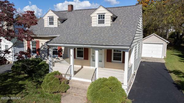 11 GRAMPIAN BLVD, Williamsport, PA 17701