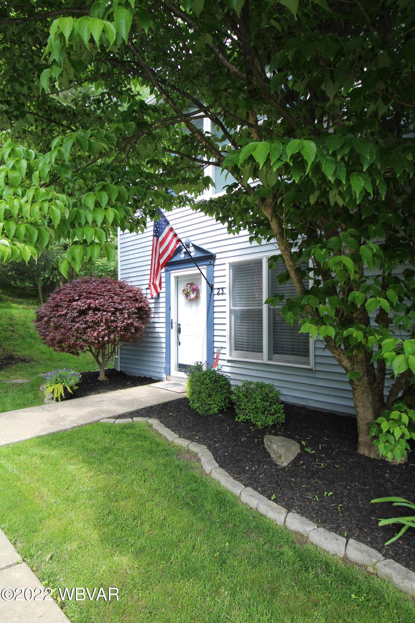 23 RICHARD DR, Dallas, PA 18612