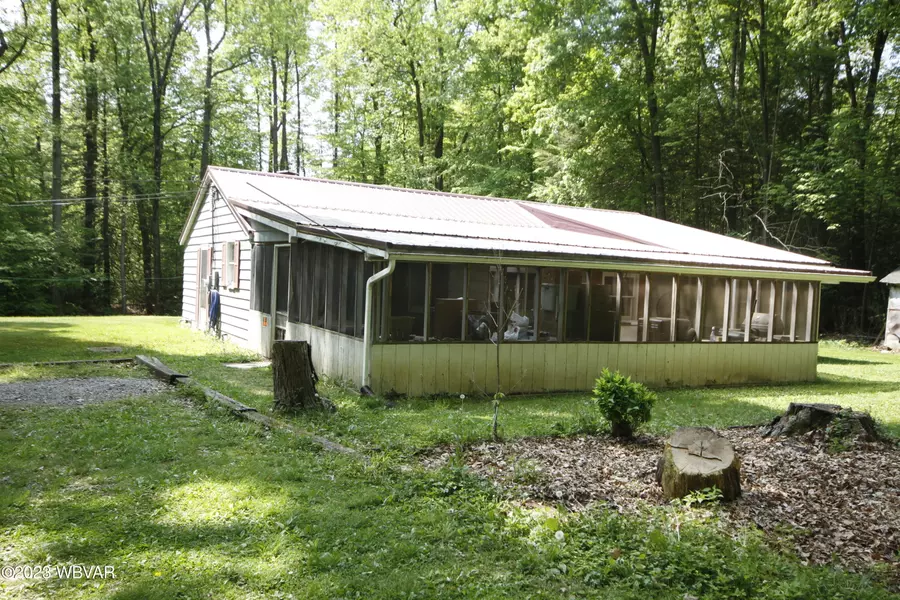 2210 GAP RD, Allenwood, PA 17810