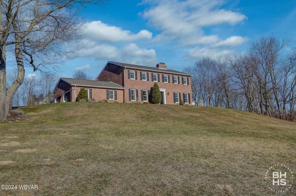 85 SMOKEY CORNERS RD, Cogan Station, PA 17728