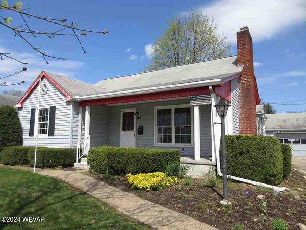 2077 SHERIDAN ST, Williamsport, PA 17701