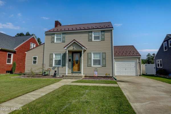 2053 SHERIDAN ST, Williamsport, PA 17701