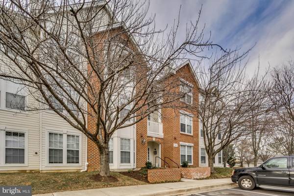 5901 MILLRACE CT #H-301, Columbia, MD 21045