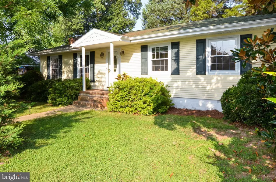 209 ROSIER LN, Colonial Beach, VA 22443