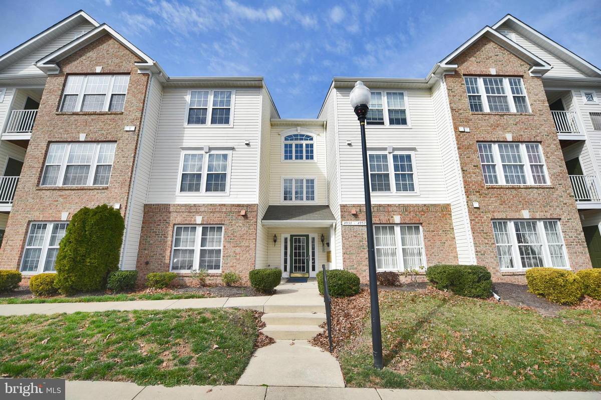 Perry Hall, MD 21128,4951 MARCHWOOD CT #4J