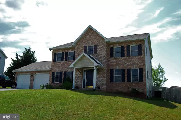 Shippensburg, PA 17257,203 COLONIAL DR