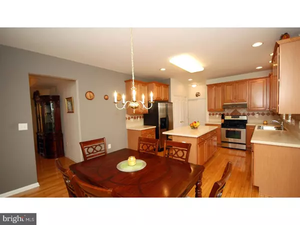 East Windsor, NJ 08520,9 KLEE CT