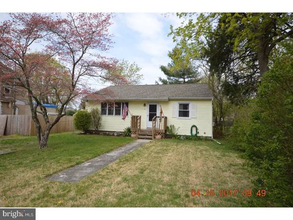 15 MILBURN AVE, Grenloch, NJ 08032