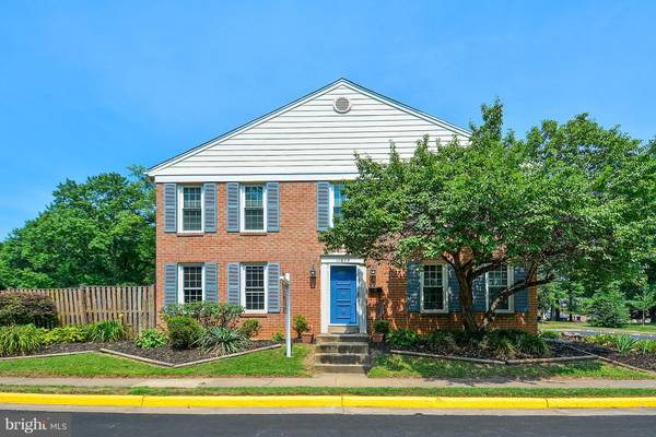 11879 SAINT TRINIANS CT, Reston, VA 20191