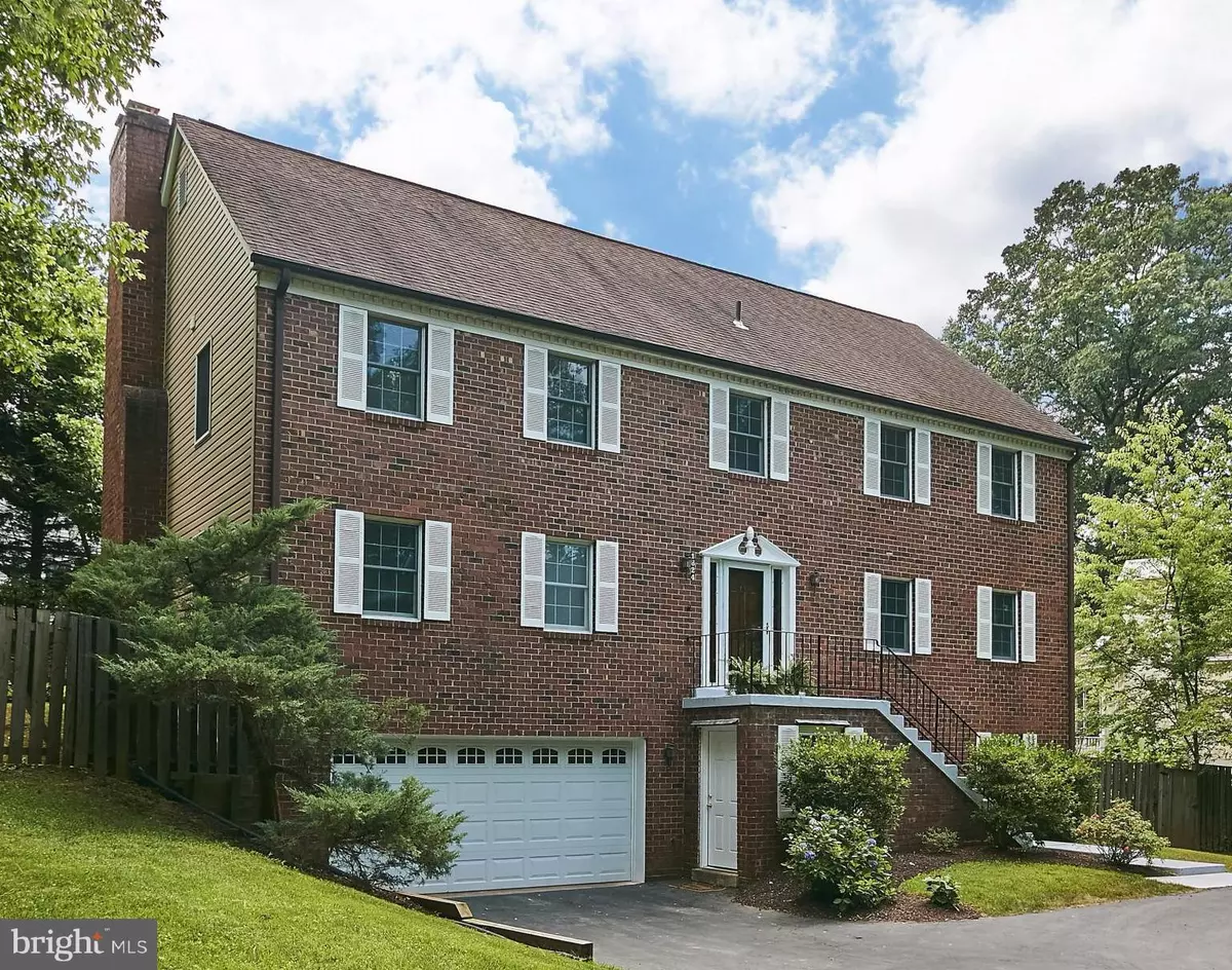 Mclean, VA 22101,1624 8TH PL