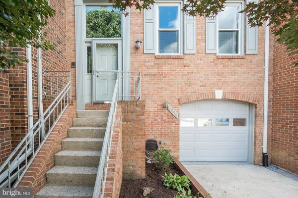 Alexandria, VA 22315,5988 WESCOTT HILLS WAY